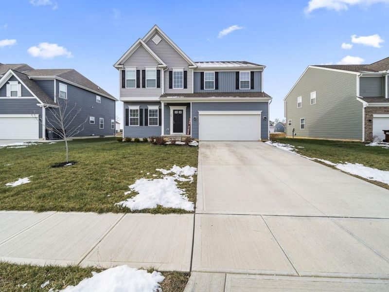 507 Walker Pointe Drive, Commercial Point, OH 43116 Photo 2