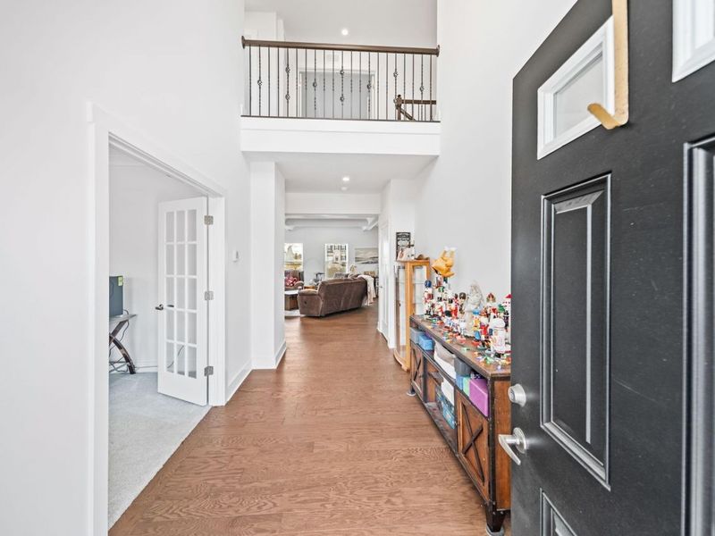 507 Walker Pointe Drive, Commercial Point, OH 43116 Photo 3