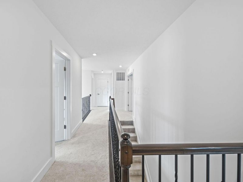 507 Walker Pointe Drive, Commercial Point, OH 43116 Photo 30