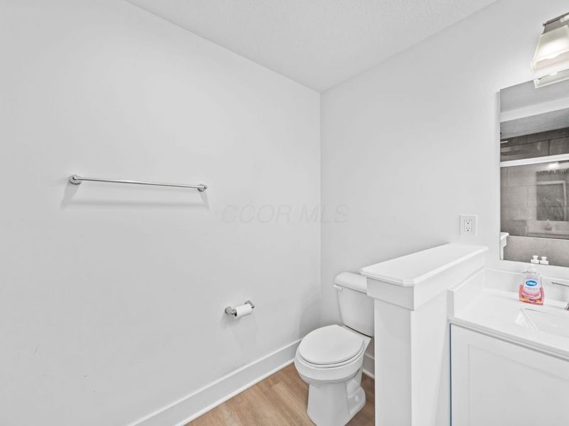 507 Walker Pointe Drive, Commercial Point, OH 43116 Photo 43