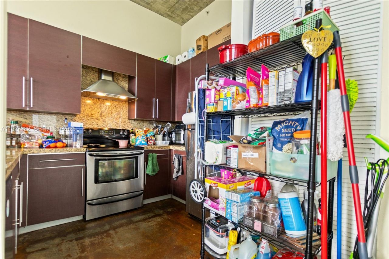 1789 NE Miami Gardens Dr, Unit W403, Miami, FL 33179 Photo