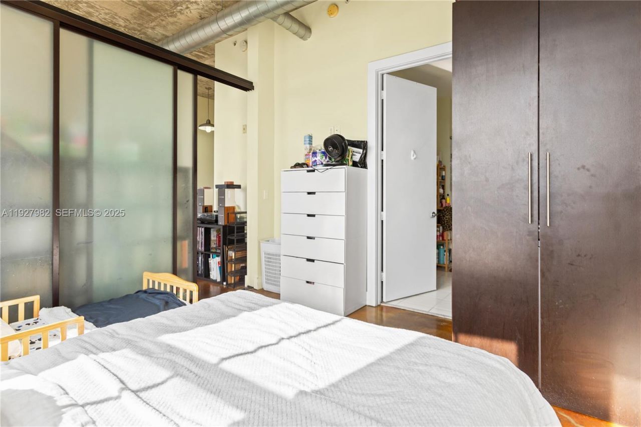 1789 NE Miami Gardens Dr, Unit W403, Miami, FL 33179 Photo