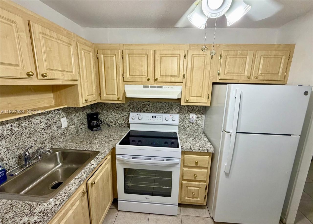 293 Seville M, Unit 293, Delray Beach, FL 33446 Photo