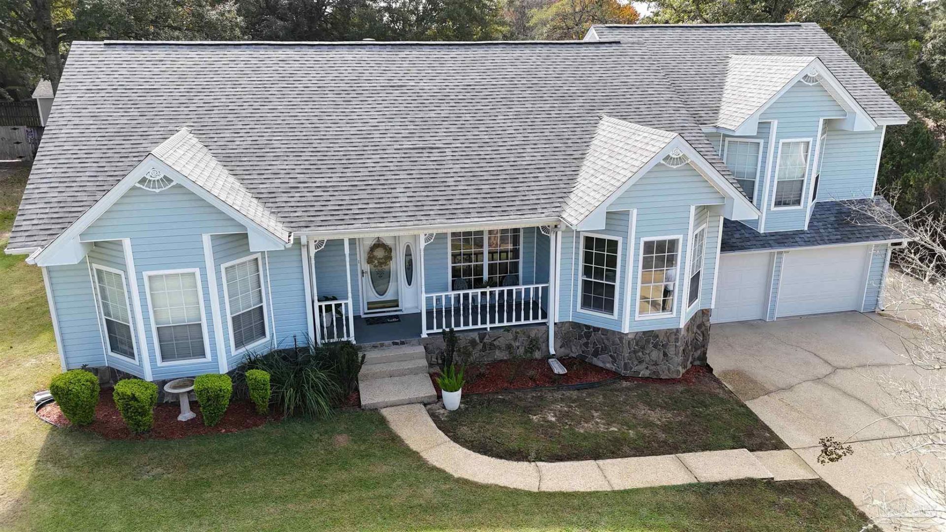 3249 Windmill Cir, Cantonment, FL 32533 Main Photo