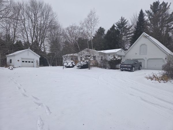 373 Middle Road, Fairfield, ME 04937