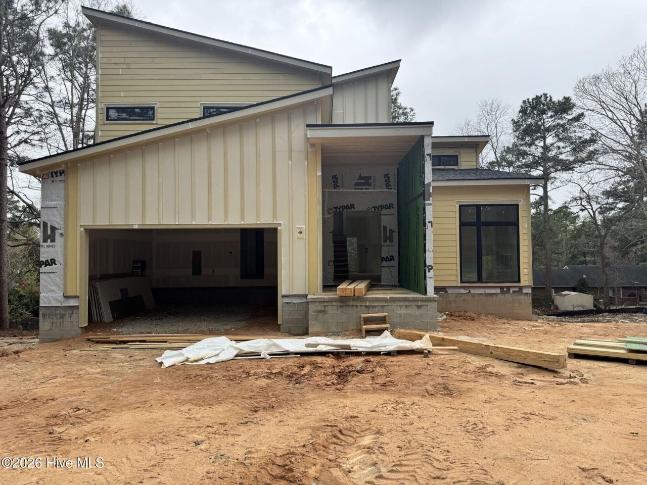 1104 N Glenwood Trail, Southern Pines, NC 28387 Main Photo