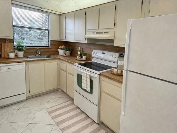 4700 Lucerne Lakes Boulevard W, Unit 407, Lake Worth, FL 33467