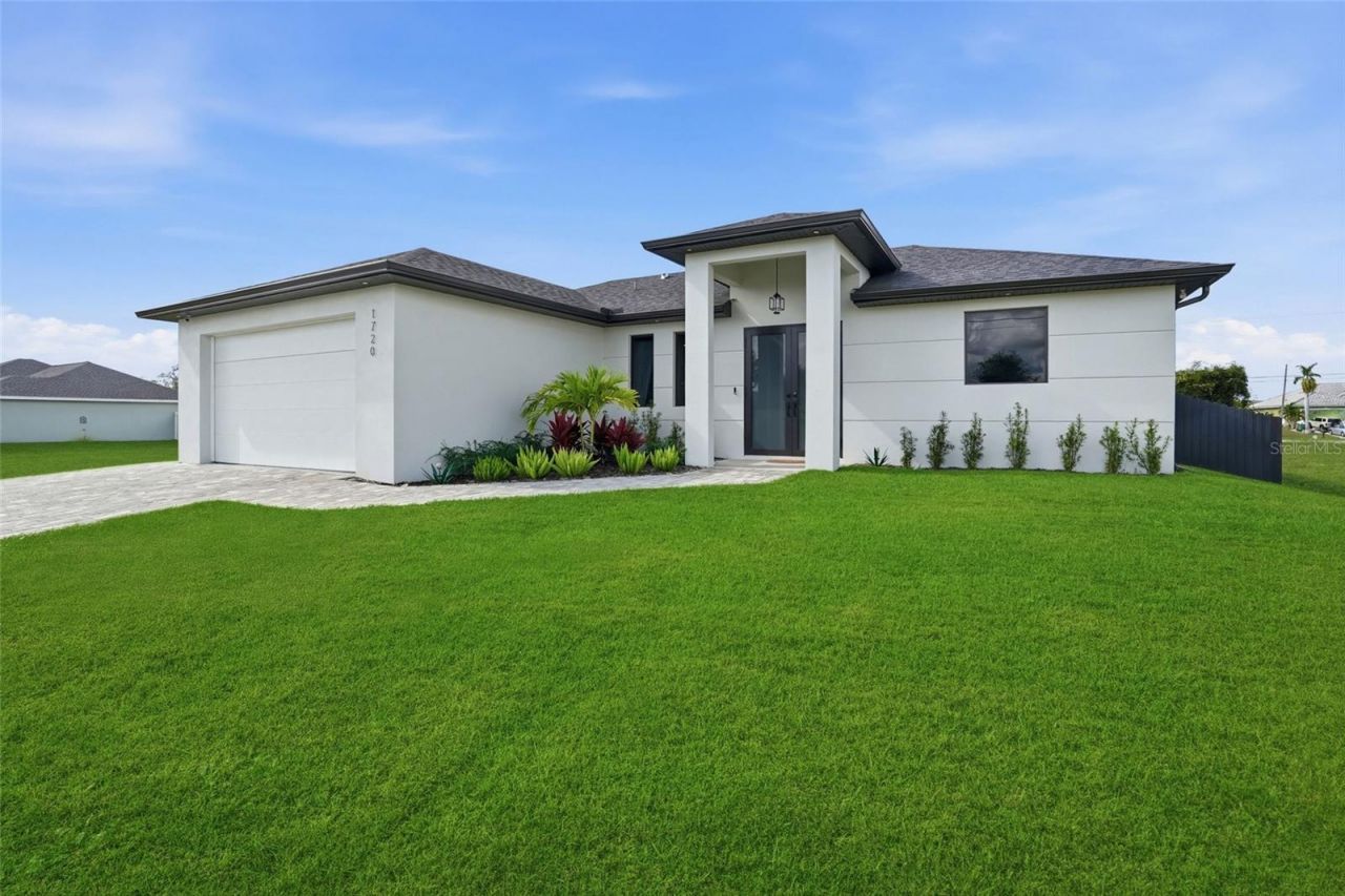 1720 NW 15th Place, Cape Coral, FL 33993 Photo
