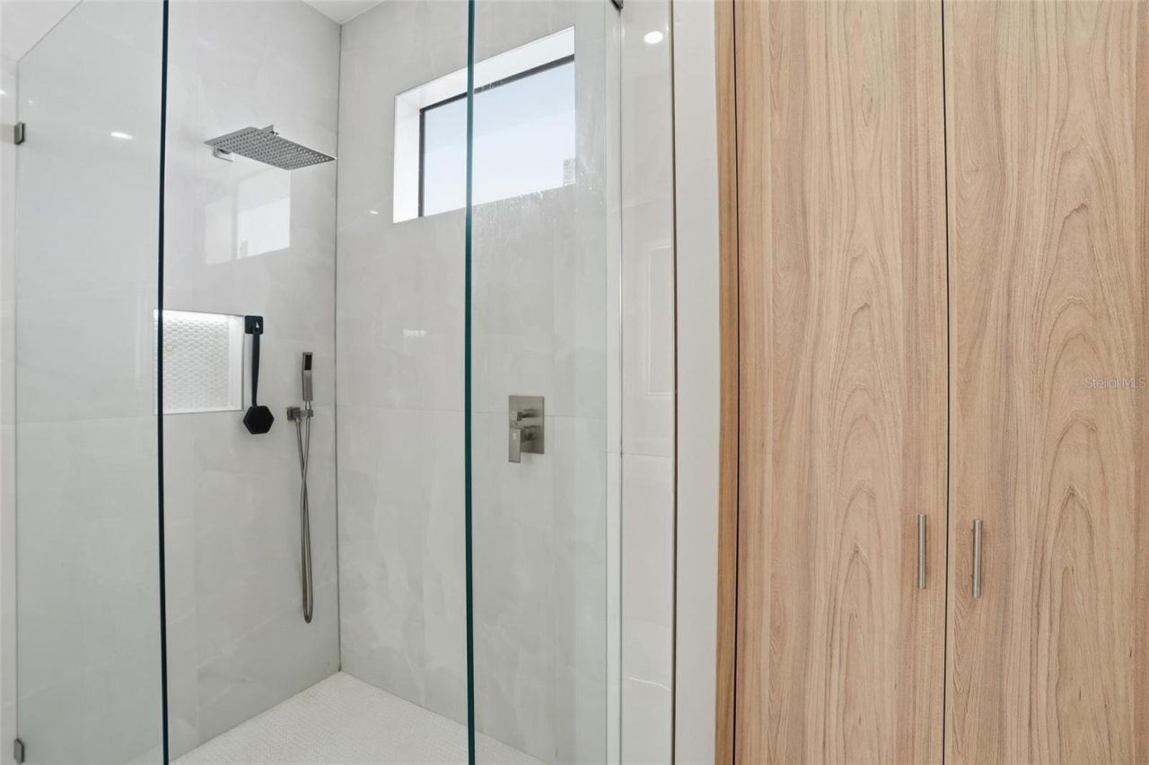 1720 NW 15th Place, Cape Coral, FL 33993 Photo