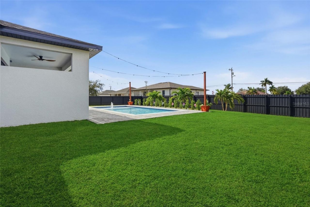 1720 NW 15th Place, Cape Coral, FL 33993 Photo