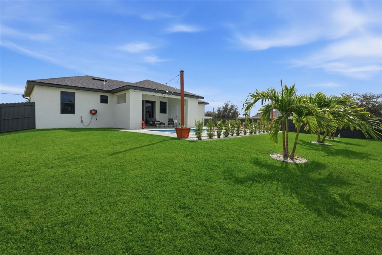 1720 NW 15th Place, Cape Coral, FL 33993 Photo