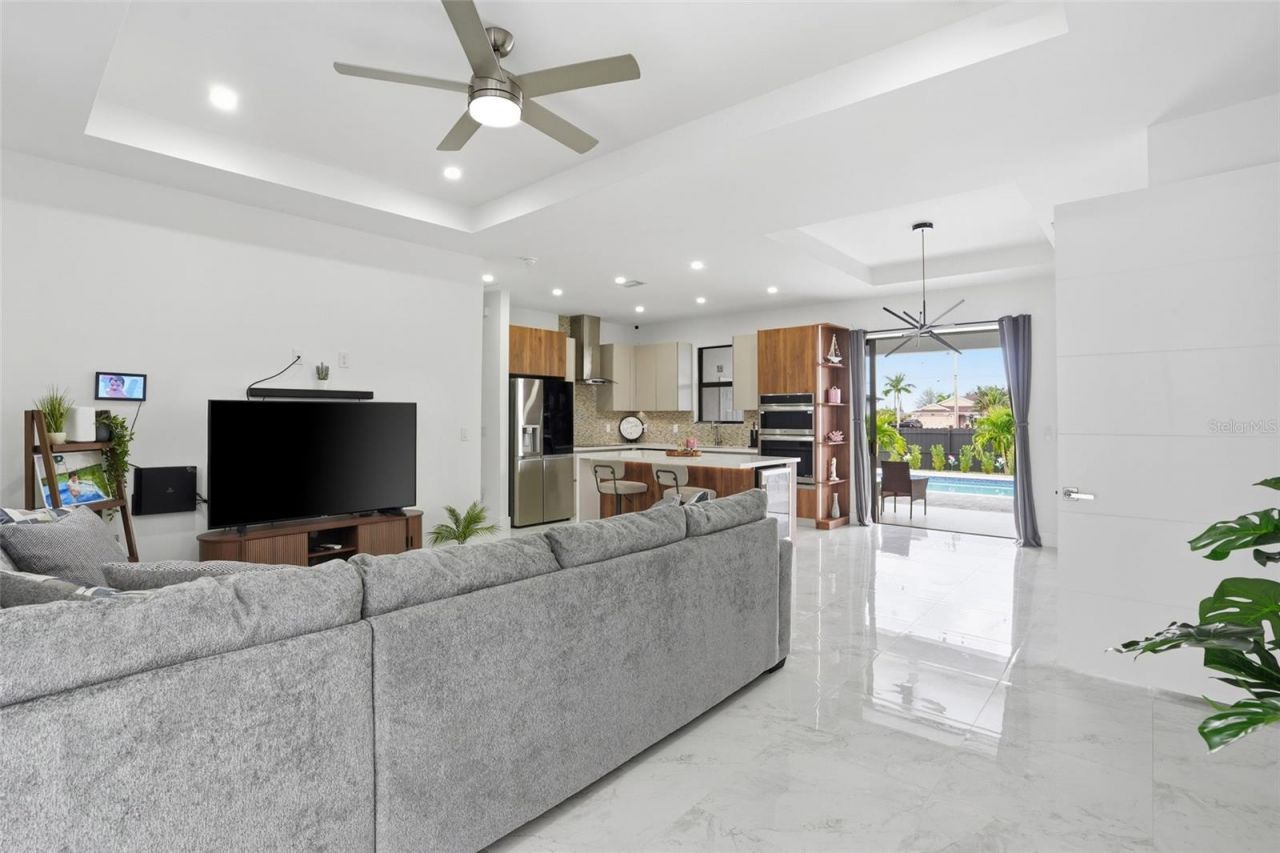 1720 NW 15th Place, Cape Coral, FL 33993 Photo