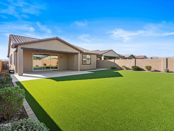 17274 W LARKSPUR Drive, Surprise, AZ 85388