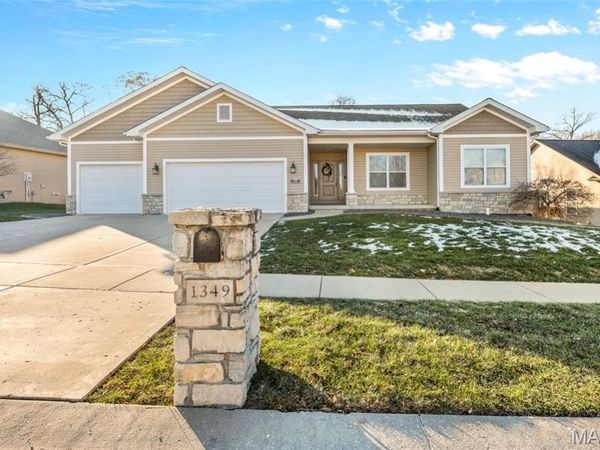 1349 Shady Parc Court, O'Fallon, IL 62269
