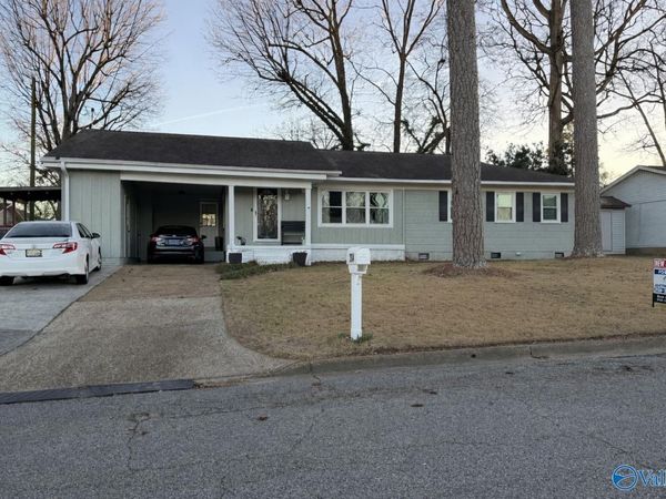 204 Wheeler Street NW, Hartselle, AL 35640