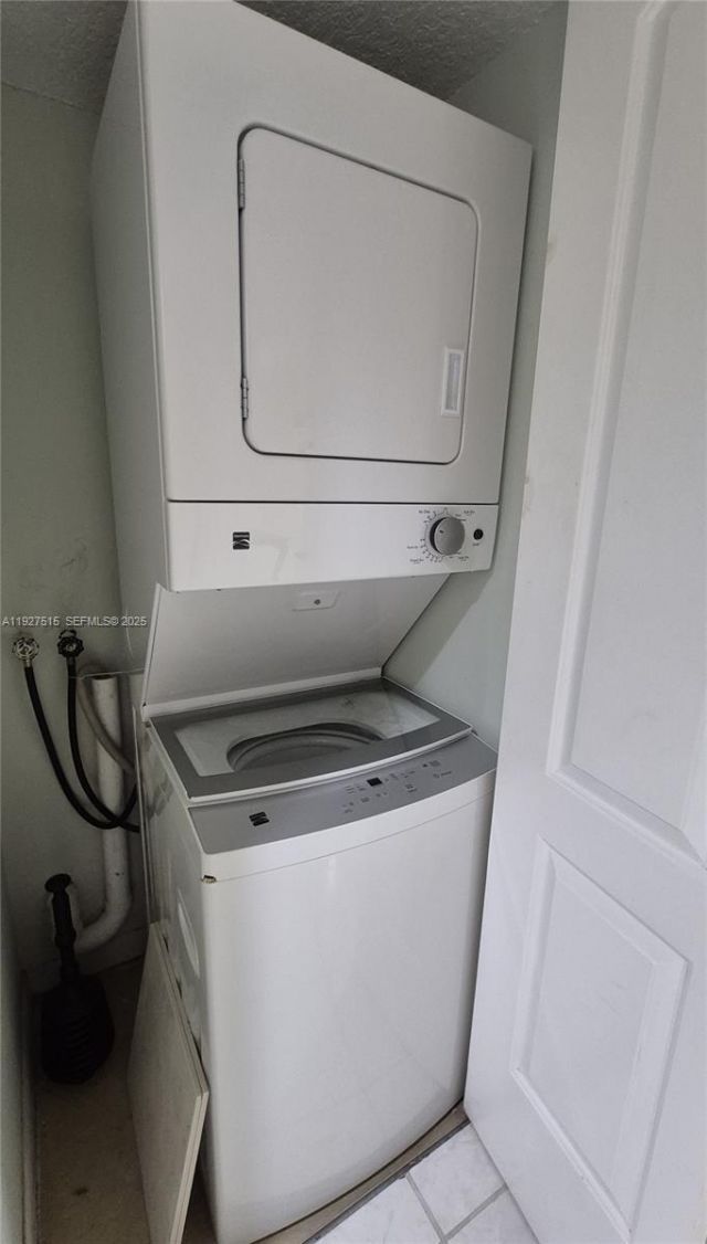 901 SW 128th Ter, Unit 208A, Pembroke Pines, FL 33027 Photo