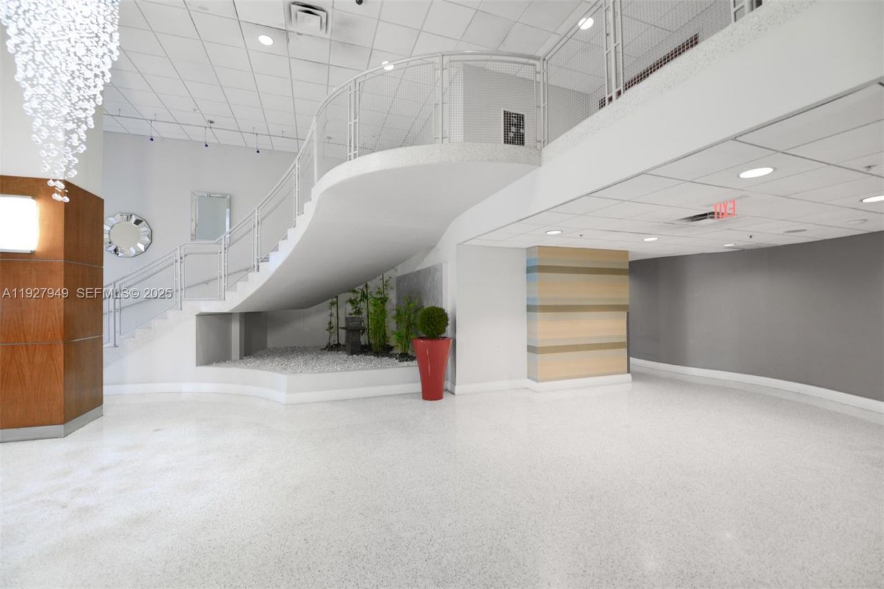 3000 S Ocean Dr, Unit 514, Hollywood, FL 33019 Photo