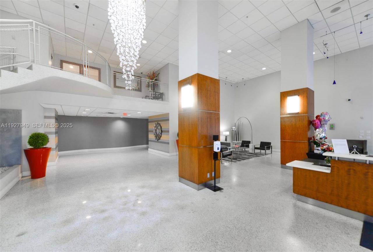 3000 S Ocean Dr, Unit 514, Hollywood, FL 33019 Photo