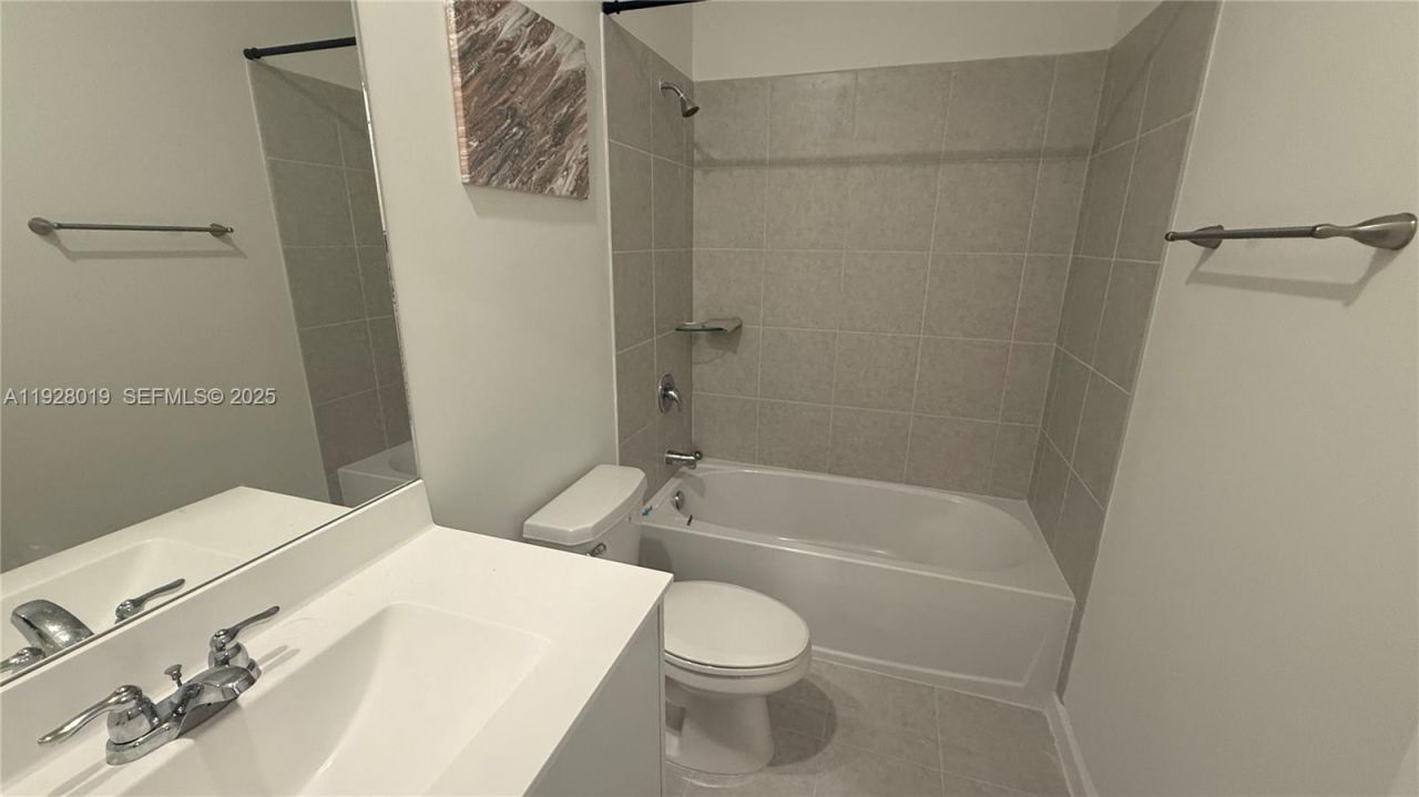 2833 SE 25th Ave, Unit 2833, Homestead, FL 33035 Photo