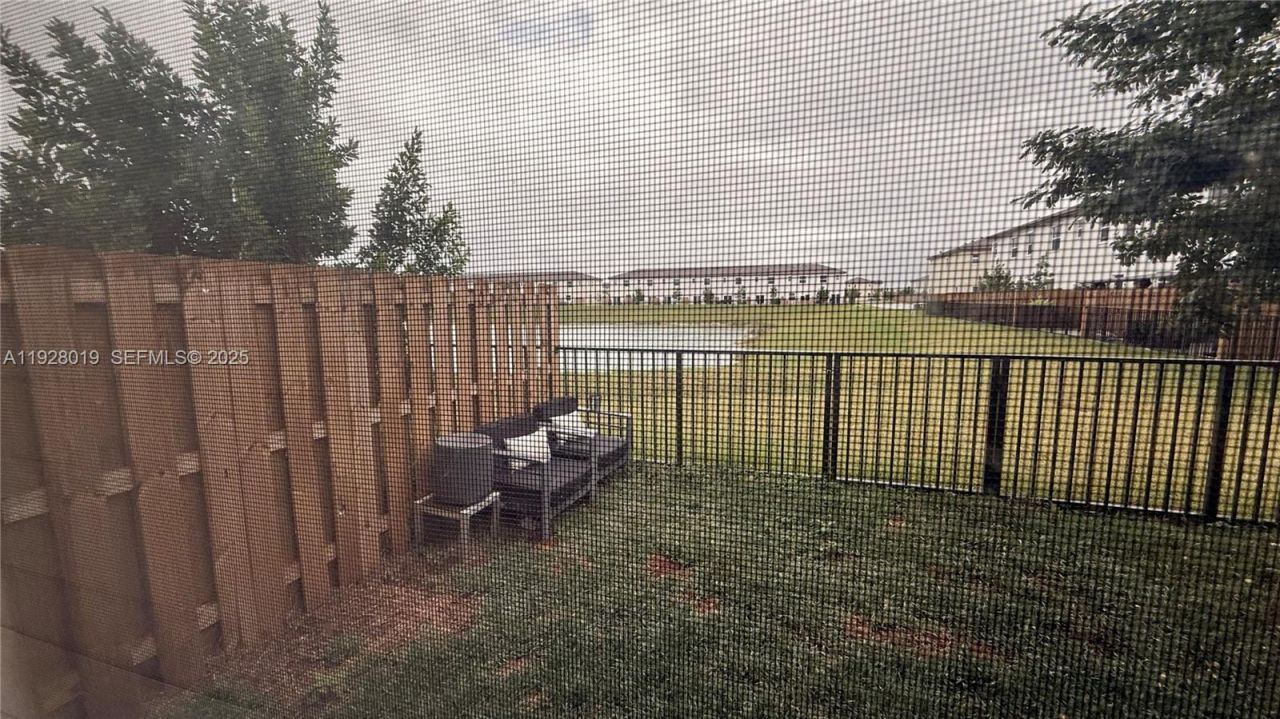 2833 SE 25th Ave, Unit 2833, Homestead, FL 33035 Photo