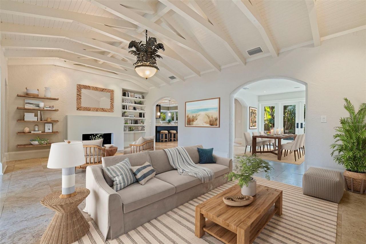 808 Brightwaters Boulevard Ne, Saint Petersburg, FL 33704 Photo