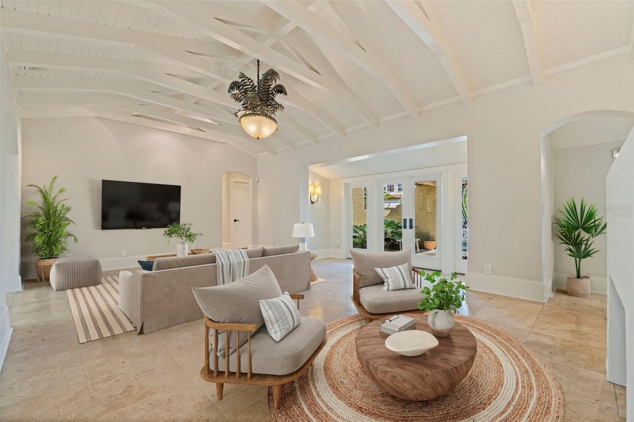 808 Brightwaters Boulevard Ne, Saint Petersburg, FL 33704 Photo