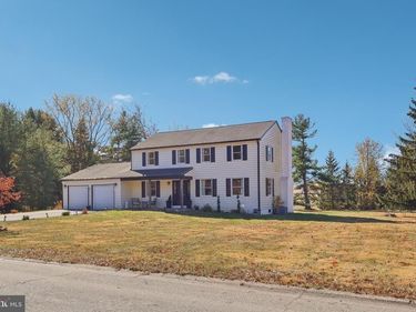 18 ASHLAWN ROAD, MALVERN, PA 19355
