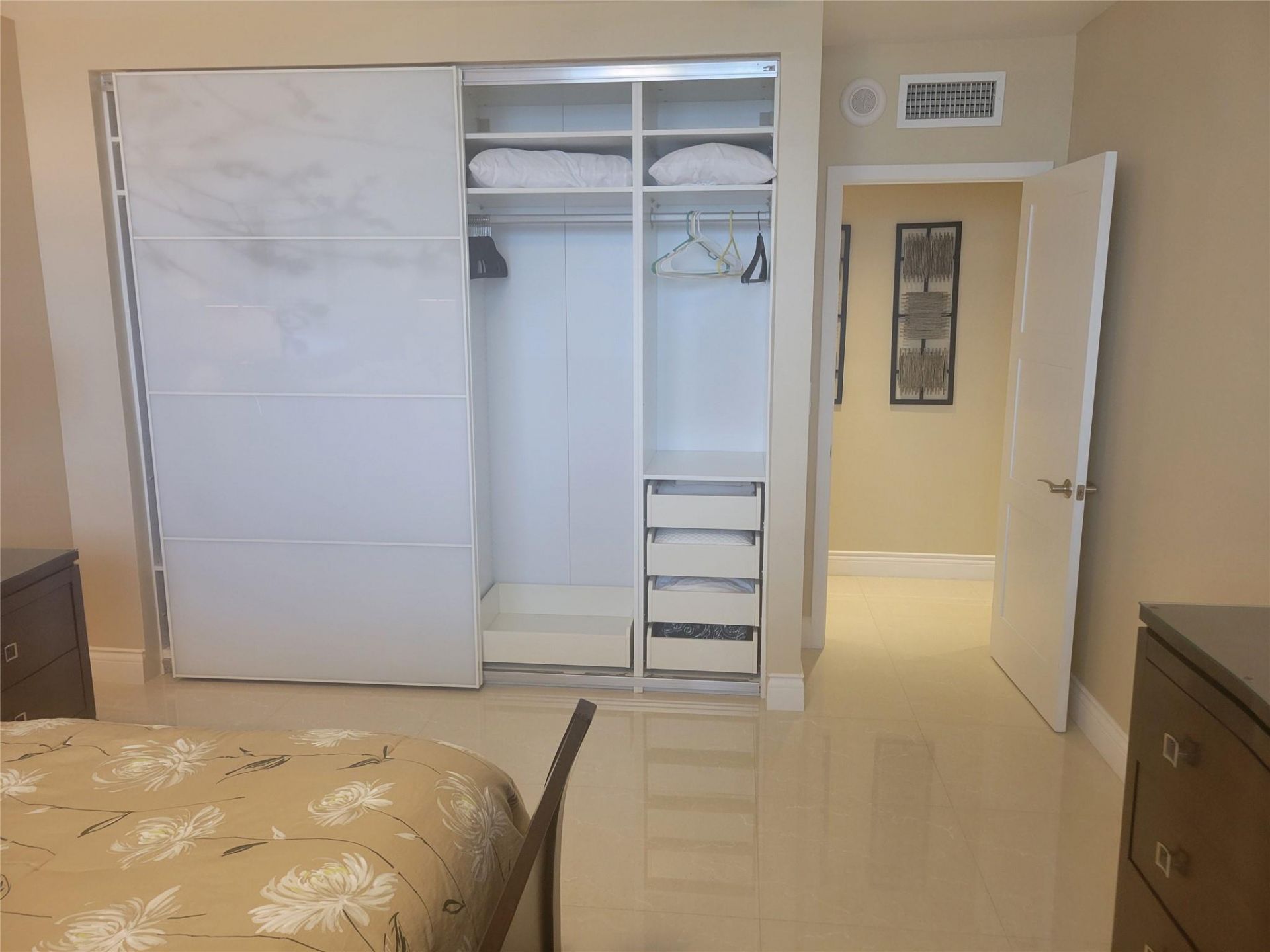 19370 Collins Avenue, Unit 1218, Sunny Isles Beach, FL 33160 Photo