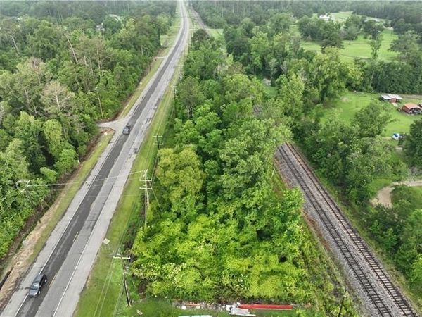 HWY 190 Road, Albany, LA 70711
