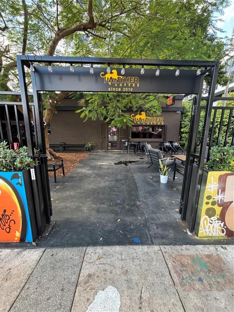 250 NW 24th St, Unit 3C, Miami, FL 33127 Photo