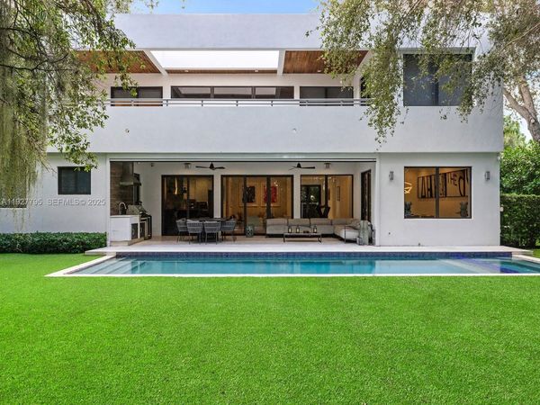 1760 Chucunantah Rd, Miami, FL 33133