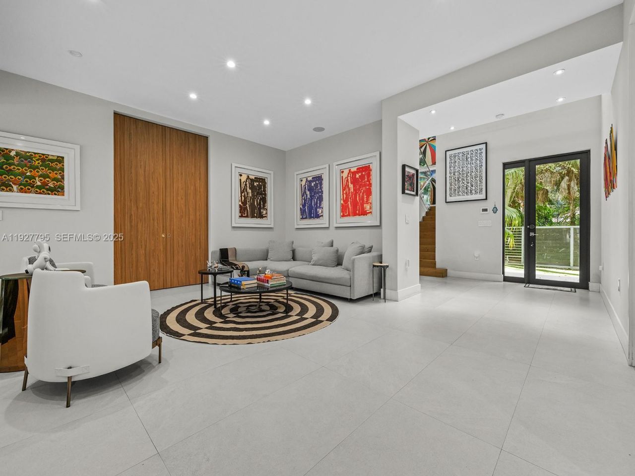 1760 Chucunantah Rd, Miami, FL 33133 Photo