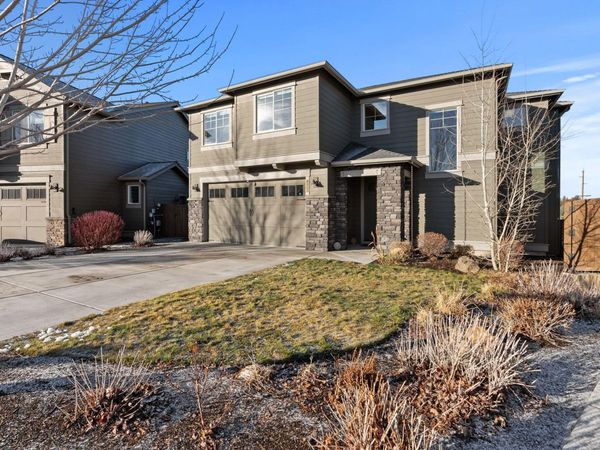 20670 Comet Court, Bend, OR 97701