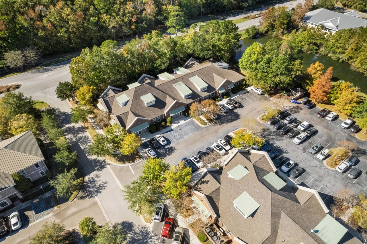 3400 Salterbeck Street Photo 30