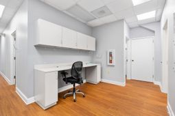 3400 Salterbeck Street photo 4