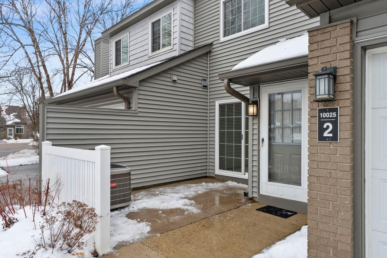 10025 Russell Avenue N, Unit 2, Brooklyn Park, MN 55444 Main Photo