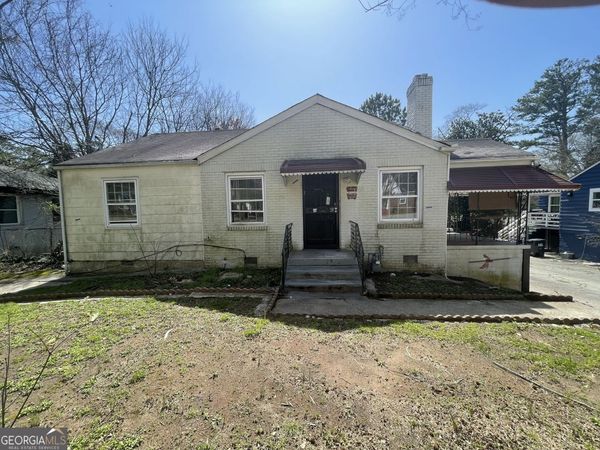 2066 Ben Hill Road, East Point, GA 30344