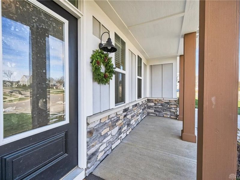 1667 Ardennes Oak Drive, Bellbrook, OH 45305 Photo 6