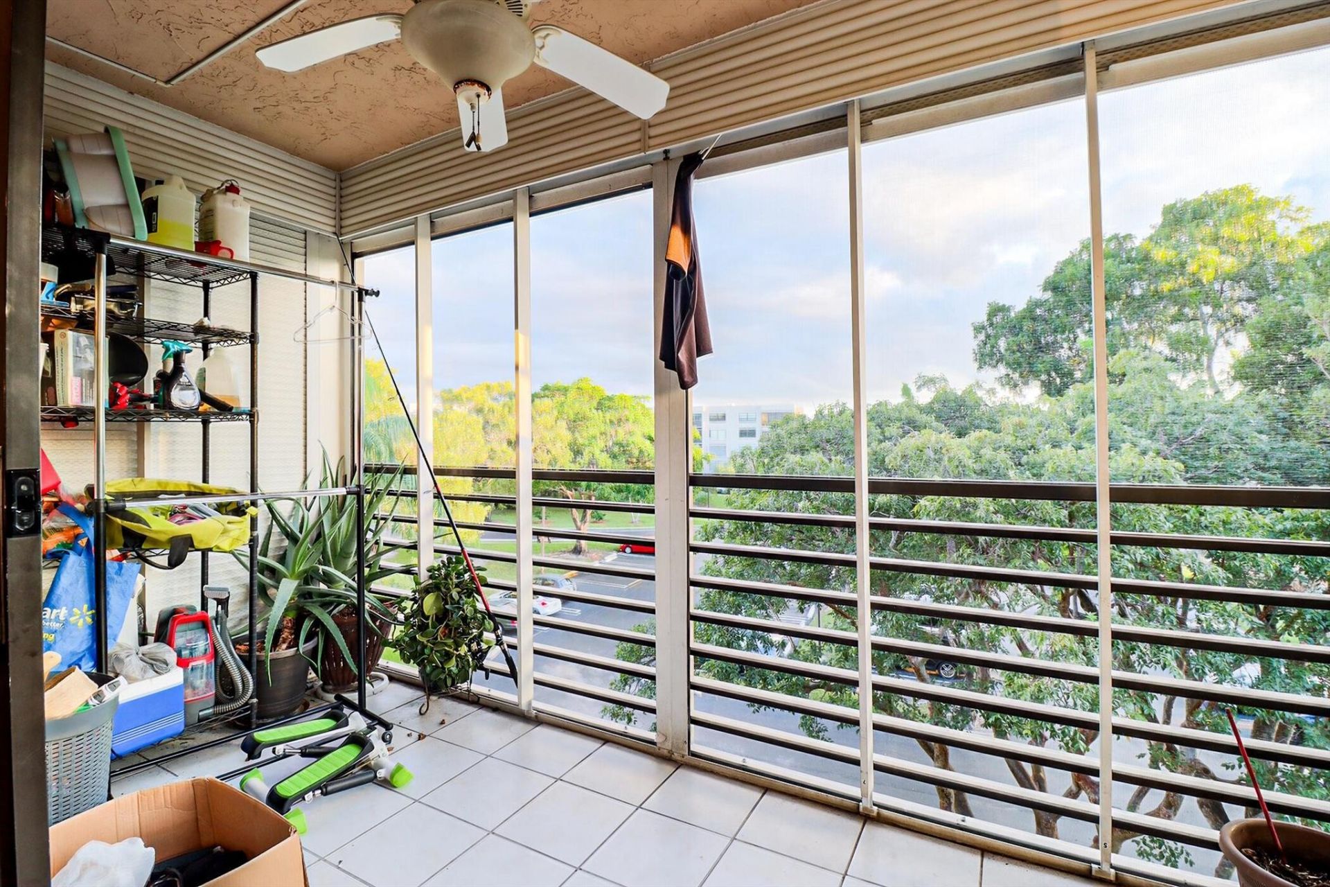 1100 Colony Point Circle Circle, Unit 415, Pembroke Pines, FL 33026 Photo