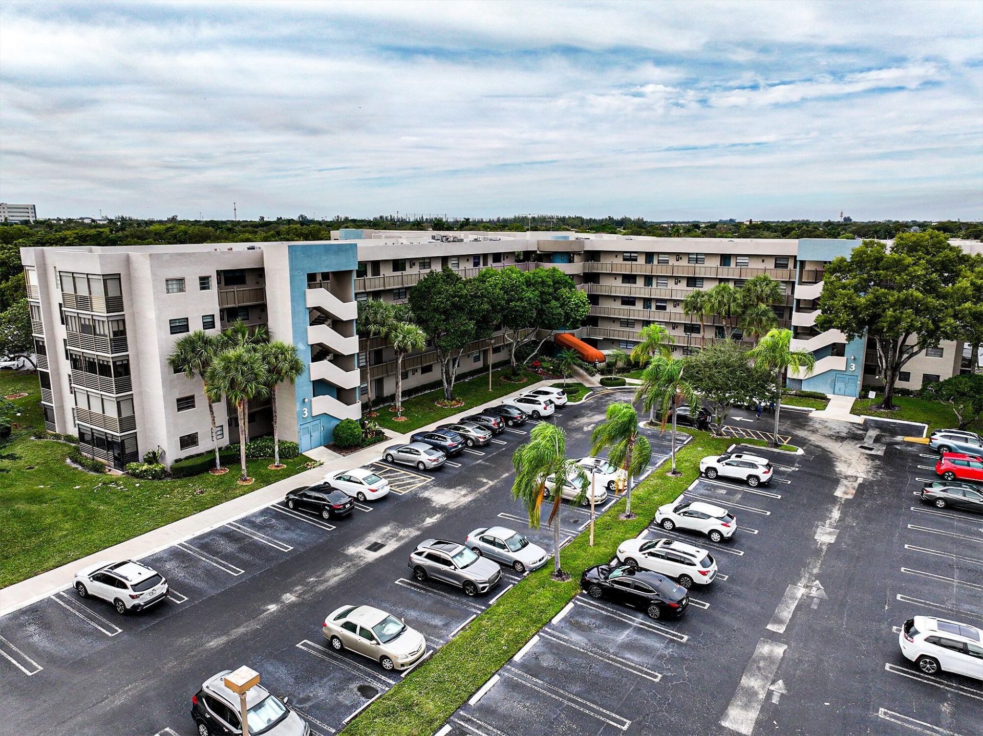 1100 Colony Point Circle Circle, Unit 415, Pembroke Pines, FL 33026 Photo