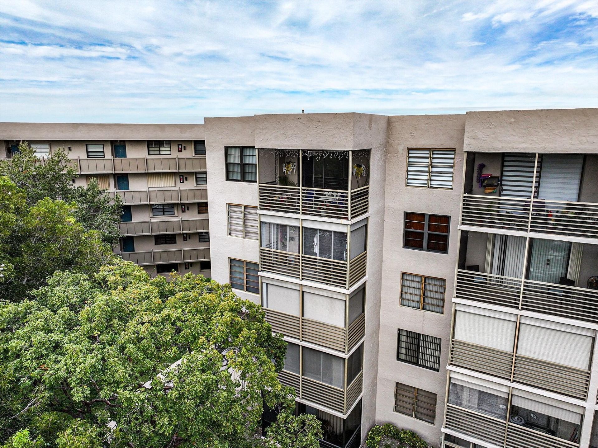 1100 Colony Point Circle Circle, Unit 415, Pembroke Pines, FL 33026 Photo