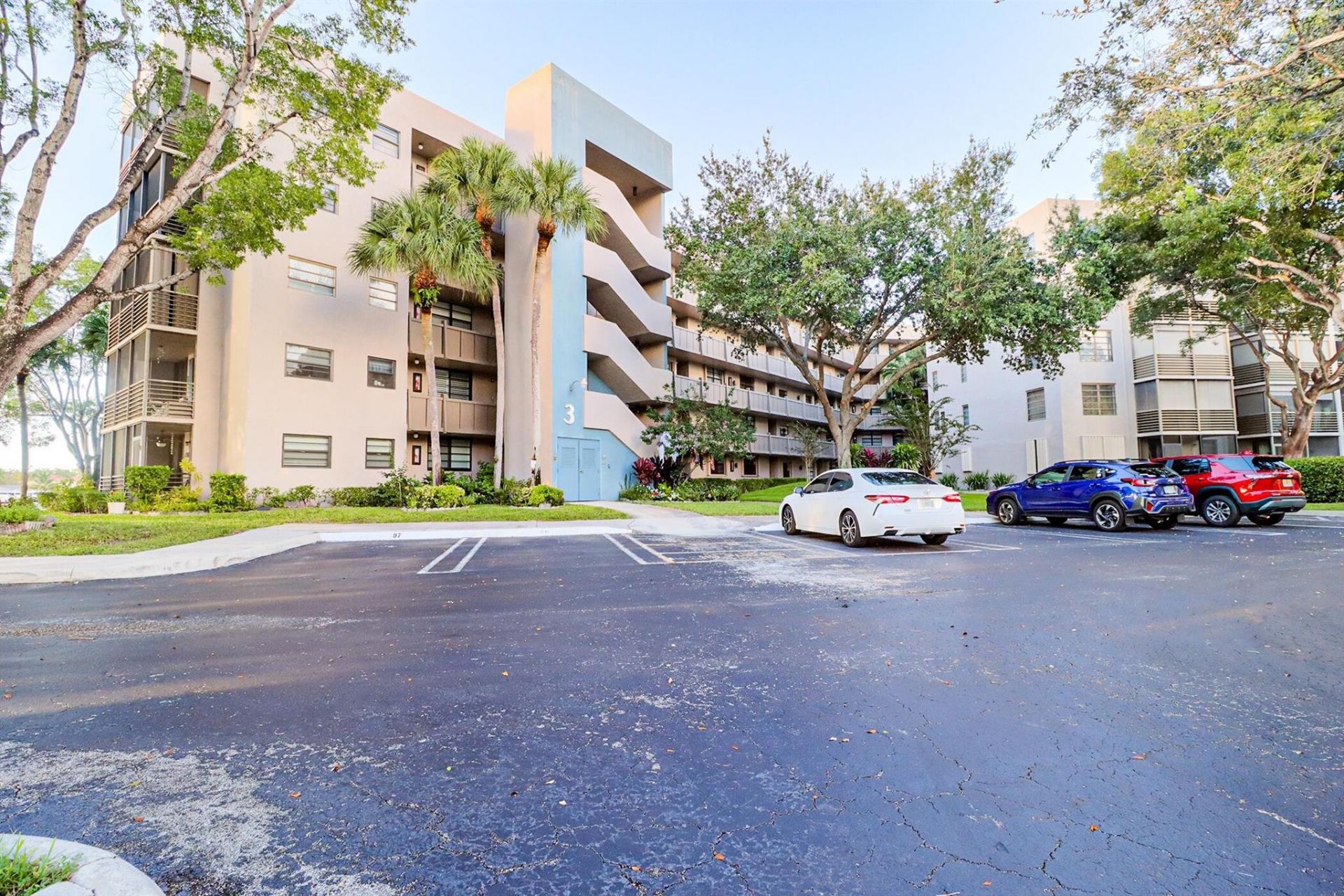 1100 Colony Point Circle Circle, Unit 415, Pembroke Pines, FL 33026 Photo