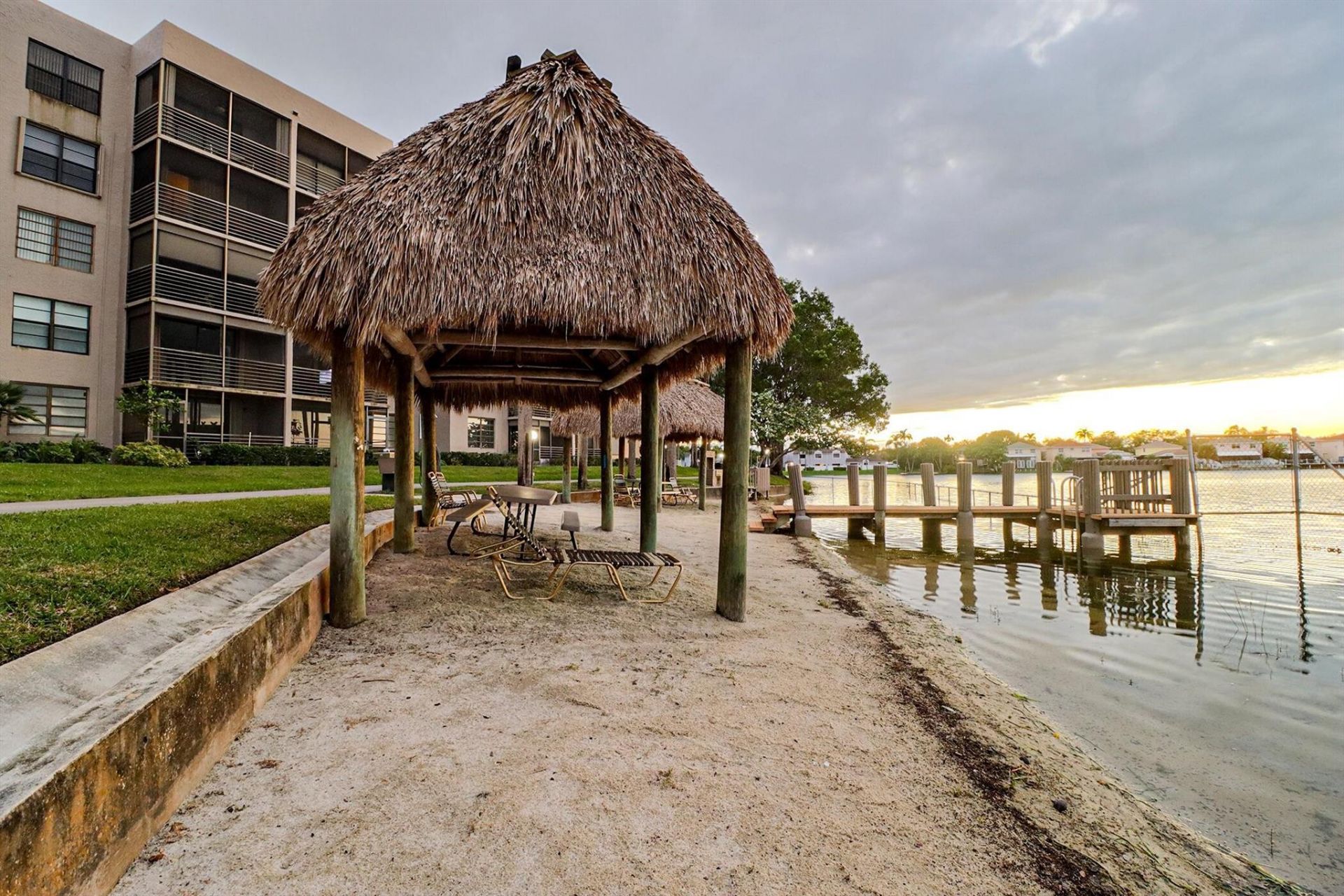 1100 Colony Point Circle Circle, Unit 415, Pembroke Pines, FL 33026 Photo