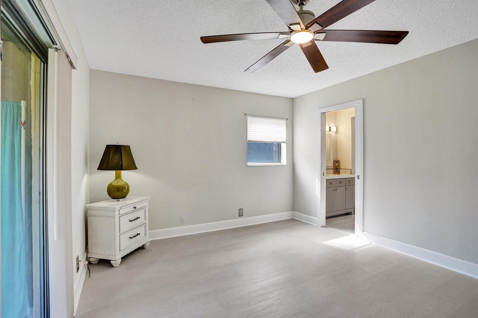 140 Lake Meryl Drive, Unit 140, West Palm Beach, FL 33411 Photo