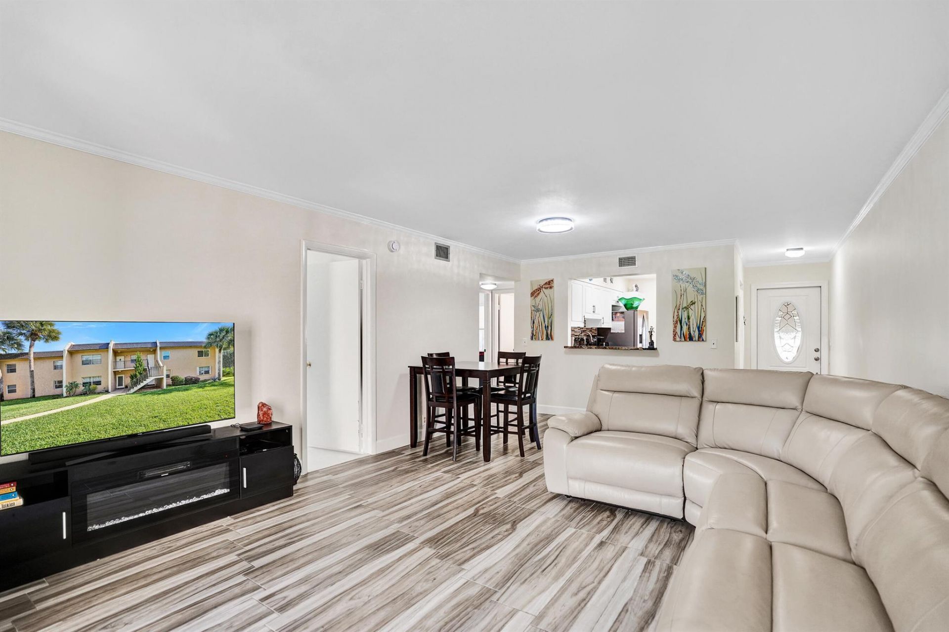 140 Lake Meryl Drive, Unit 140, West Palm Beach, FL 33411 Photo