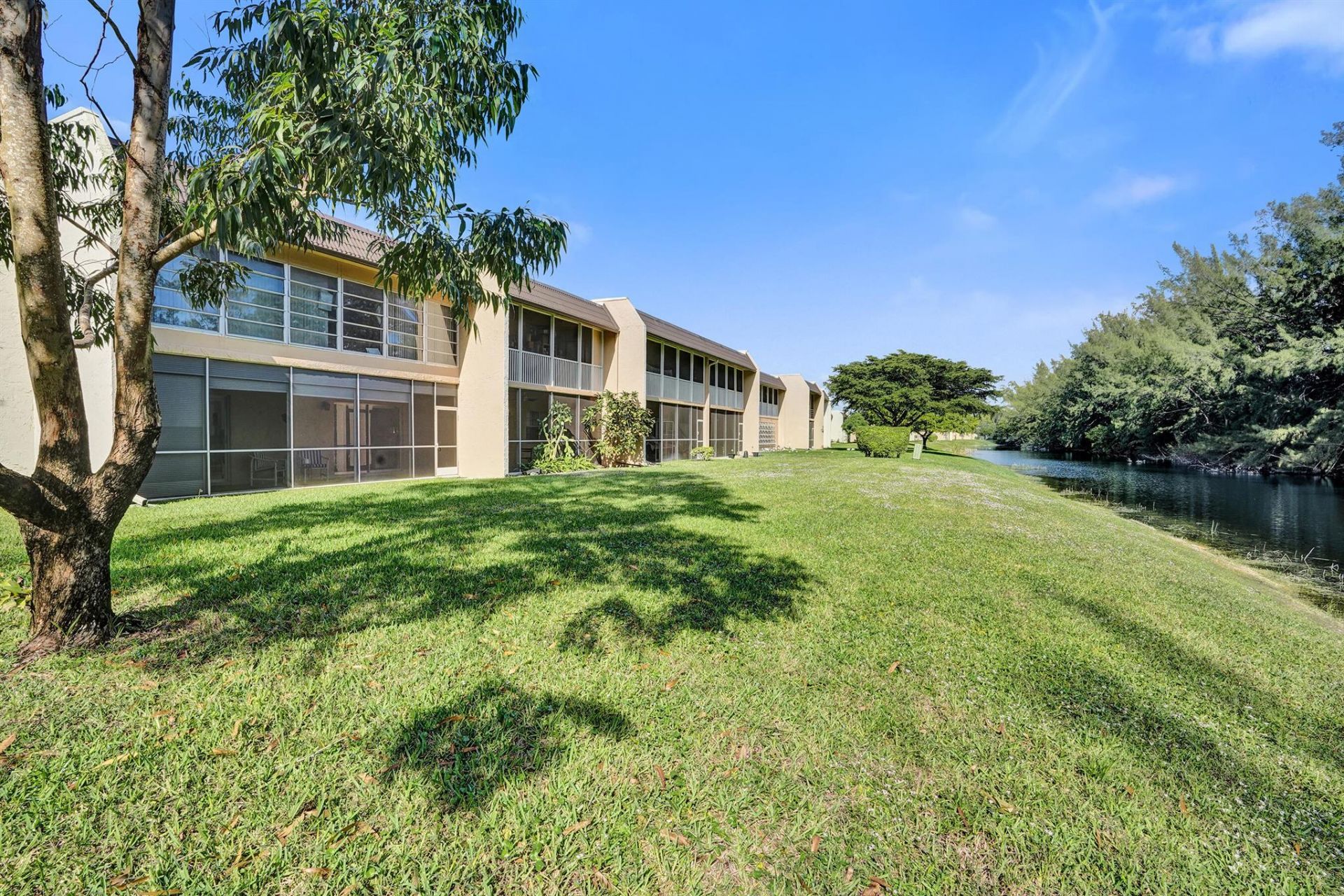 140 Lake Meryl Drive, Unit 140, West Palm Beach, FL 33411 Photo