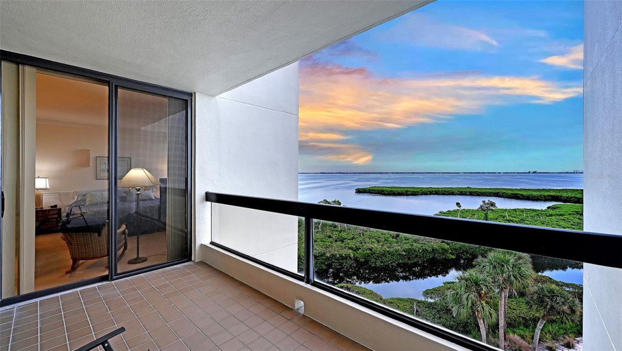 1932 Harbourside Drive, Unit 254, Longboat Key, FL 34228 Photo