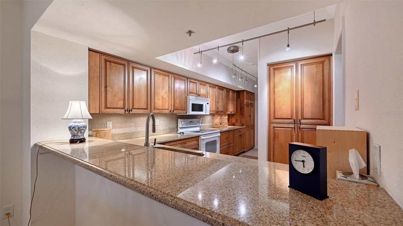 1932 Harbourside Drive, Unit 254, Longboat Key, FL 34228 Photo