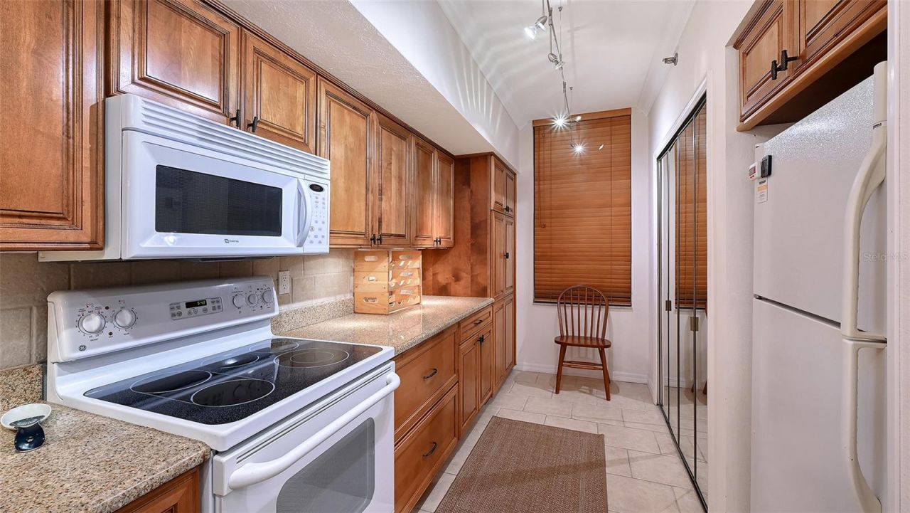 1932 Harbourside Drive, Unit 254, Longboat Key, FL 34228 Photo