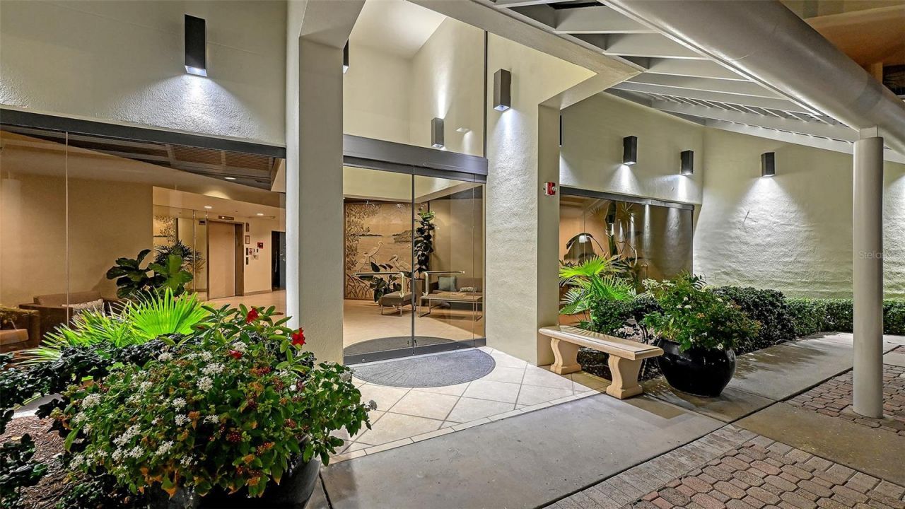 1932 Harbourside Drive, Unit 254, Longboat Key, FL 34228 Photo